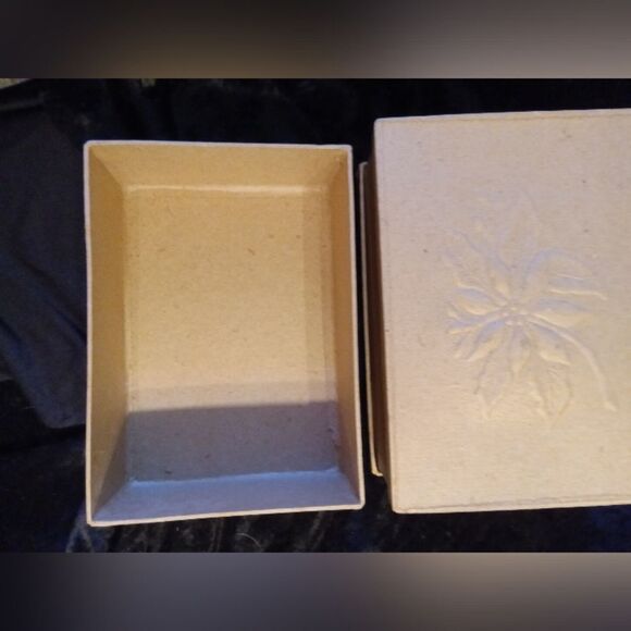 Craft Paper Mache Christmas Boxes - Picture 4 of 5